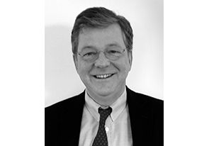 Dr. Stefan Schlutius